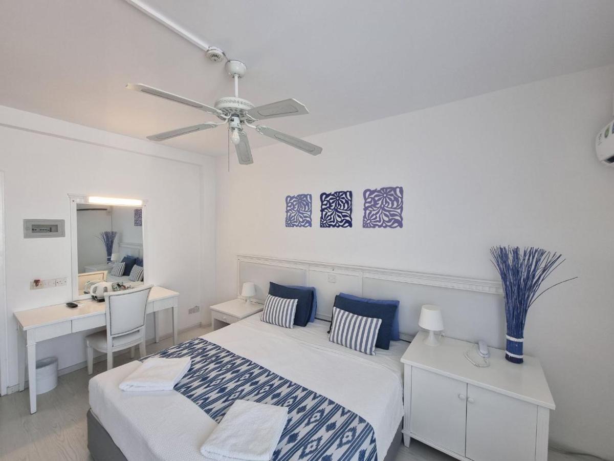 Nereus Hotel Paphos Eksteriør billede