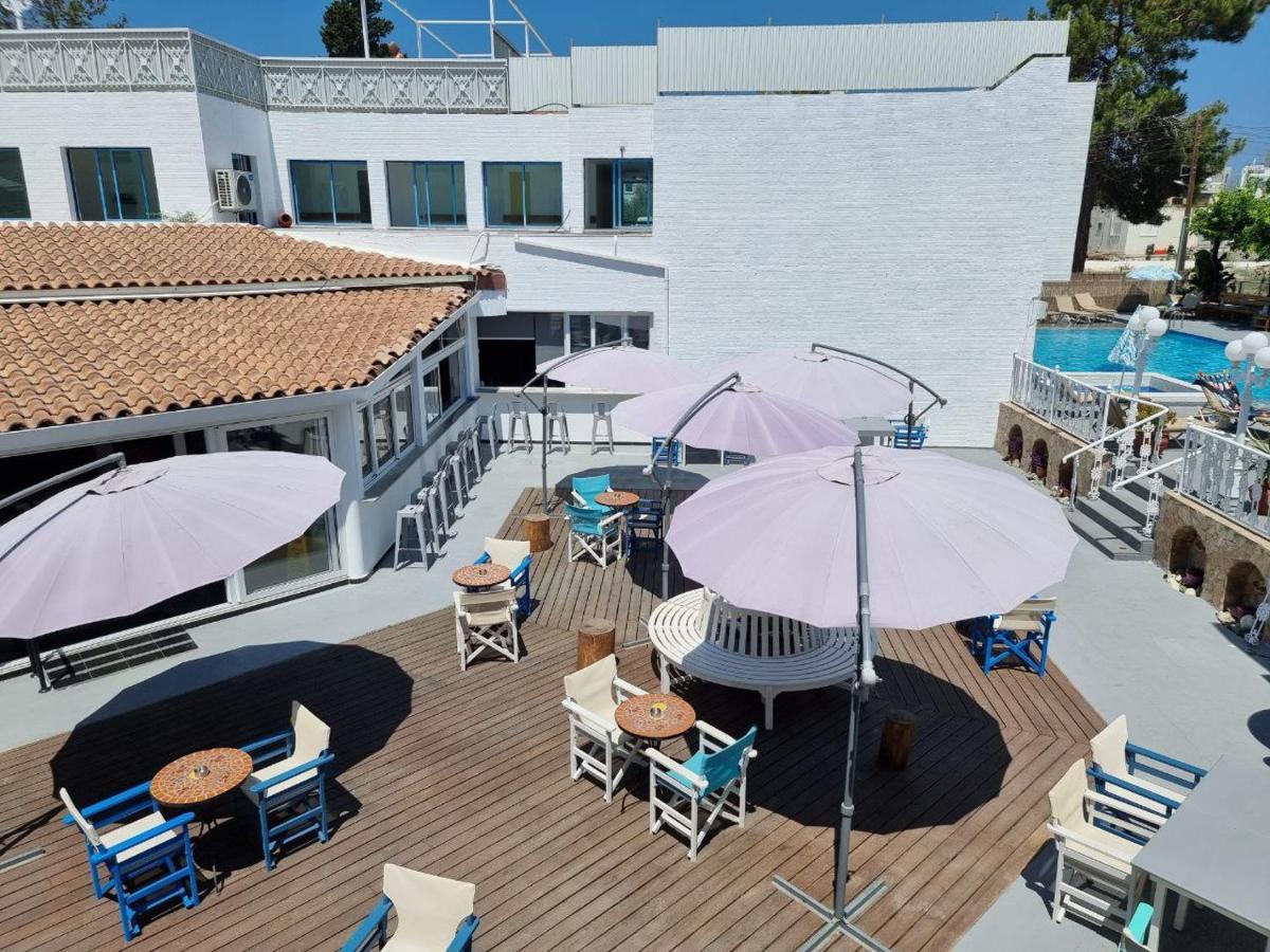 Nereus Hotel Paphos Eksteriør billede