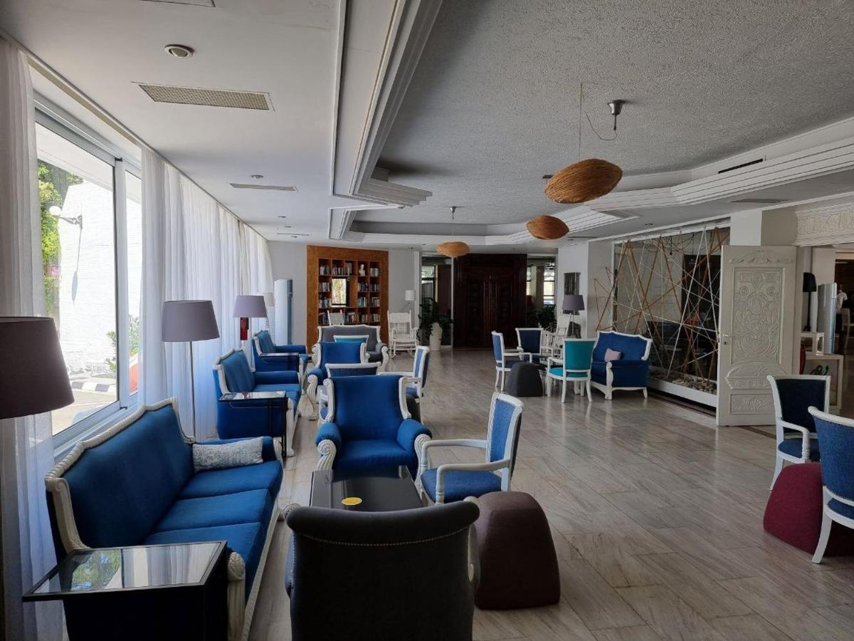 Nereus Hotel Paphos Eksteriør billede