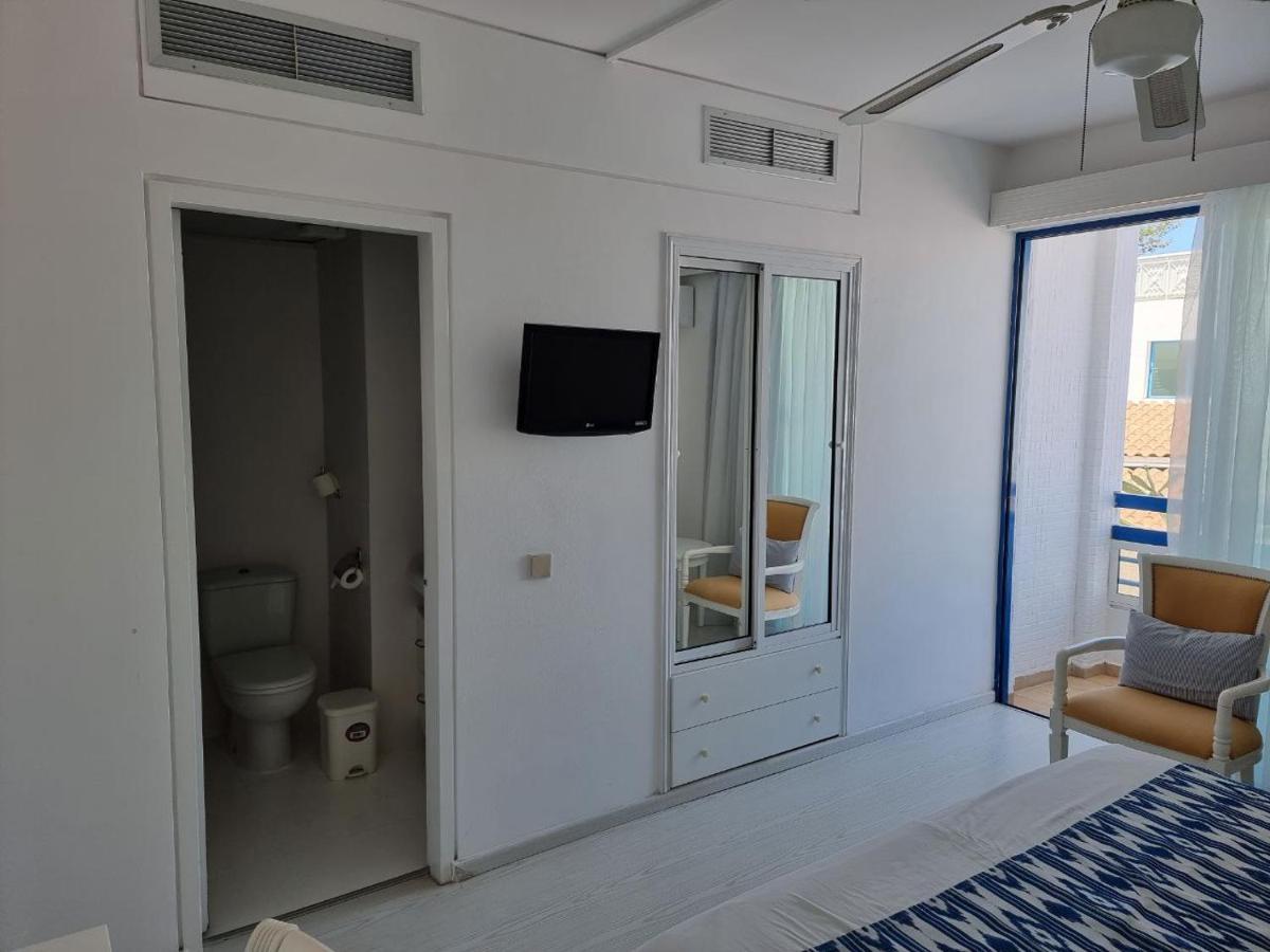 Nereus Hotel Paphos Eksteriør billede